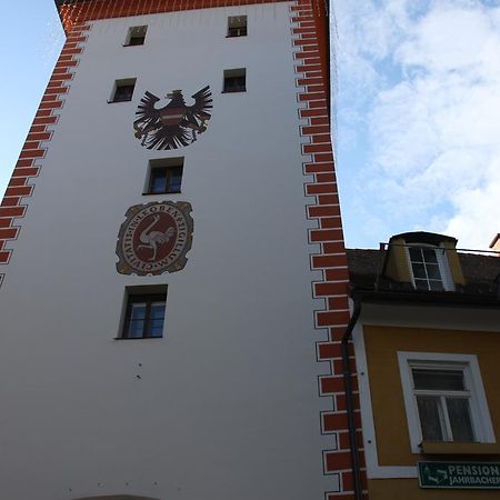 Pension Jahrbacher Leoben  Buitenkant foto