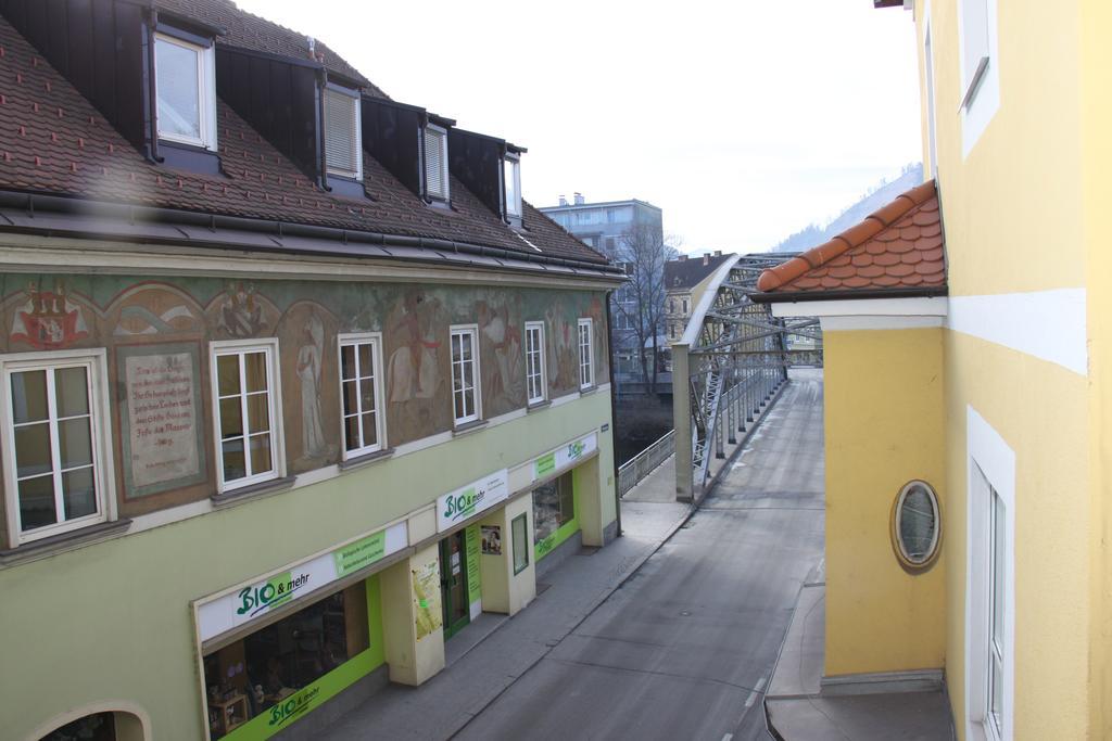 Pension Jahrbacher Leoben  Kamer foto